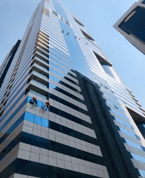 Blue Tower,  Sheikh Zayed Road